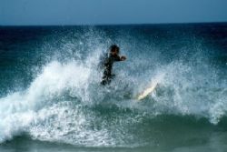 Le surf c'est fun. by Philippe Brunner 